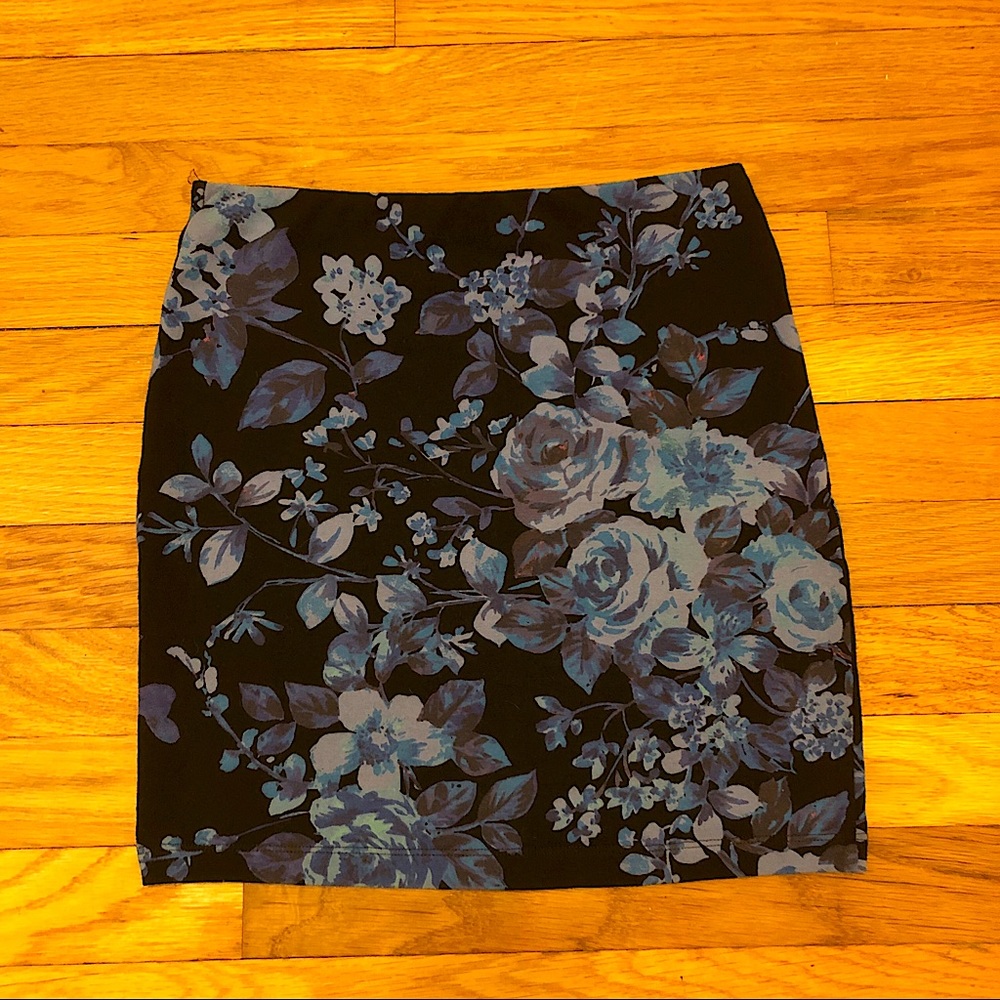 Express Floral Body-con Mini Skirt